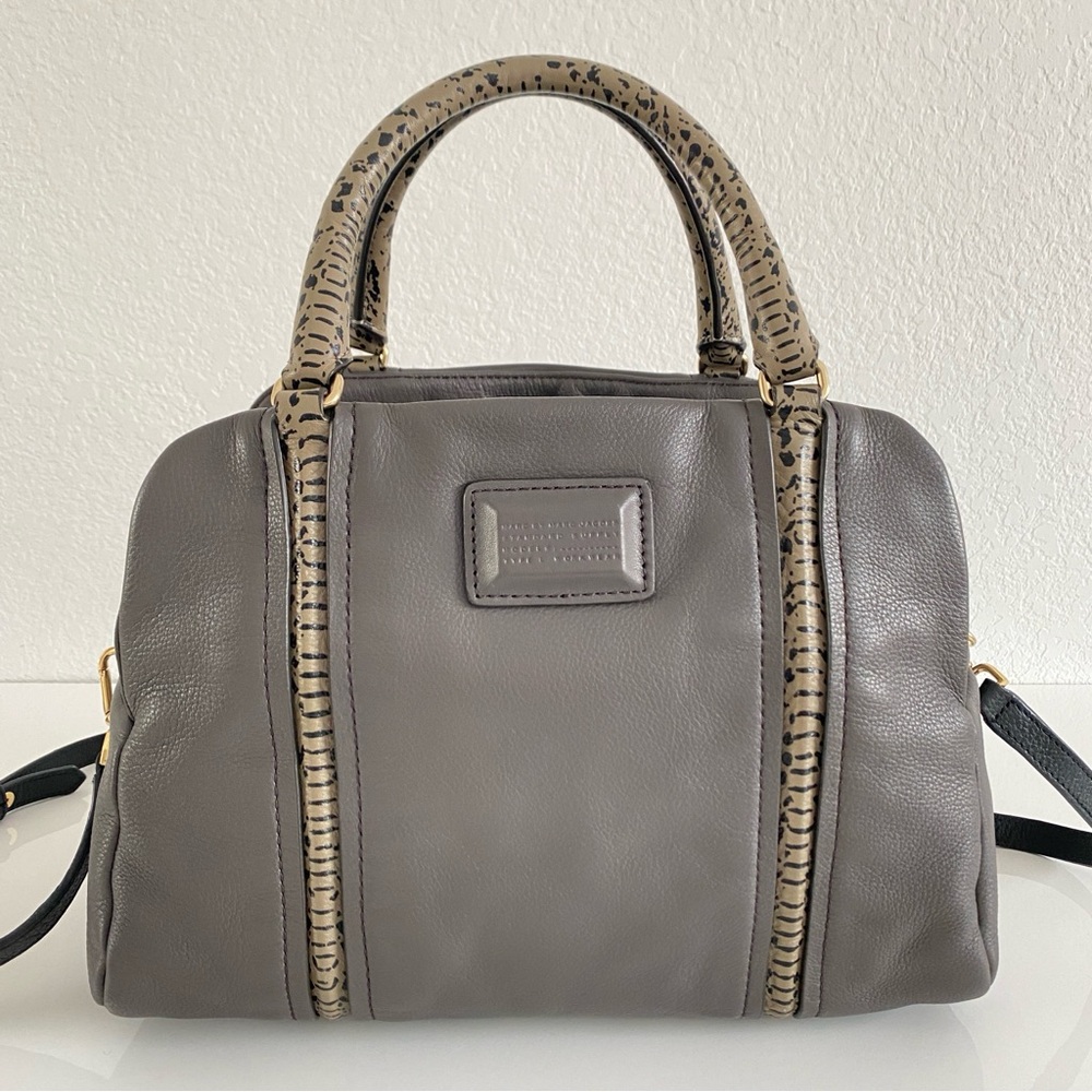 Marc by Marc Jacobs Q Snake Satchel gray Leather Bag